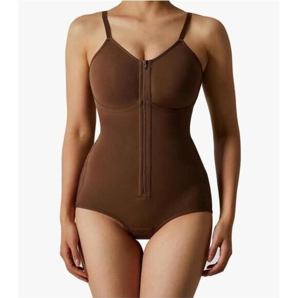 Shapewear Bodysuit || Cami || Tummy Control || Sculpting - Picture 4 of 10